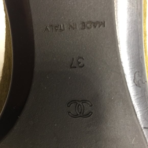 Green Calf Skin Chanel Loafers - Picture 5 of 5